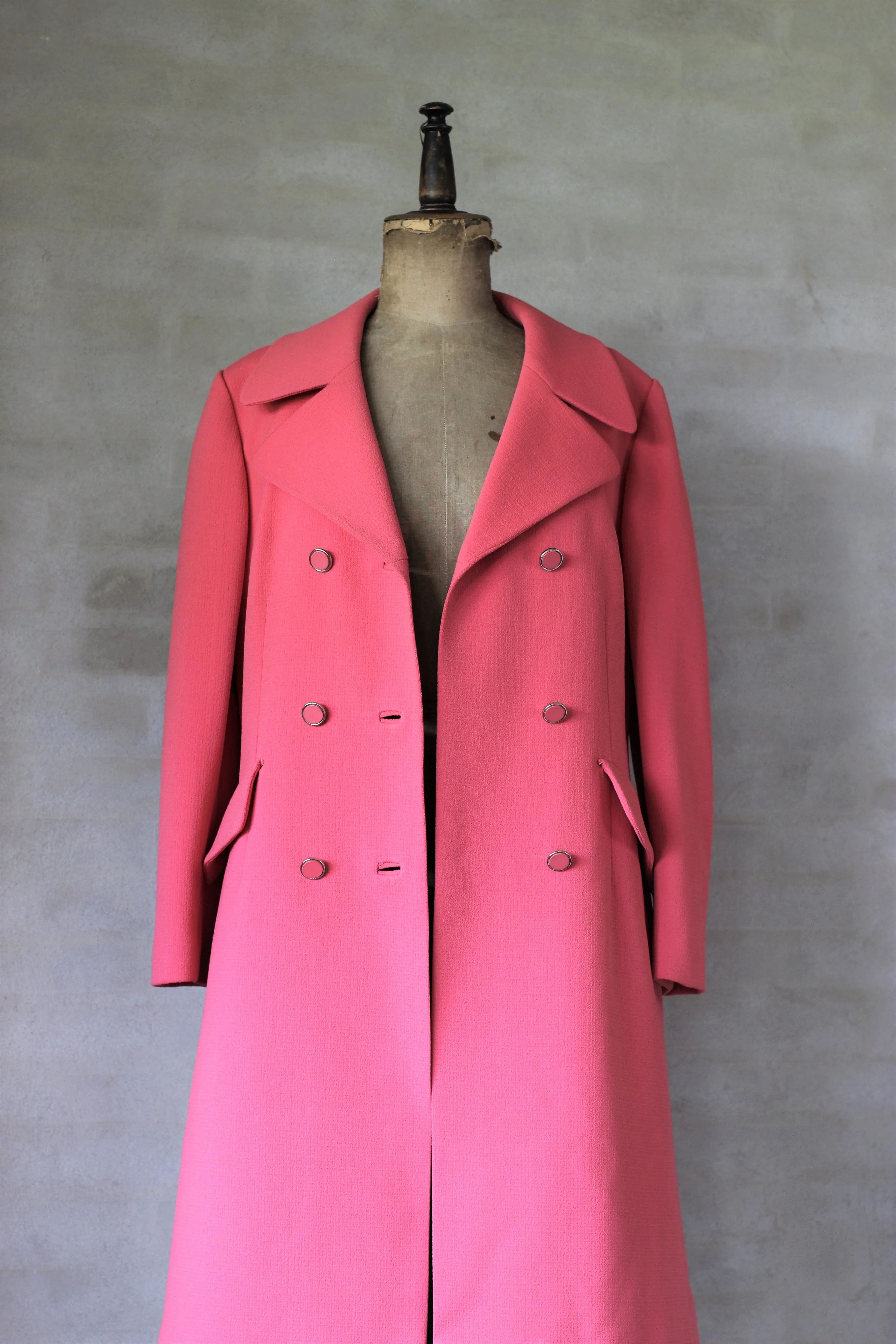 1960s Rose Pink Coat//Size L/XL.