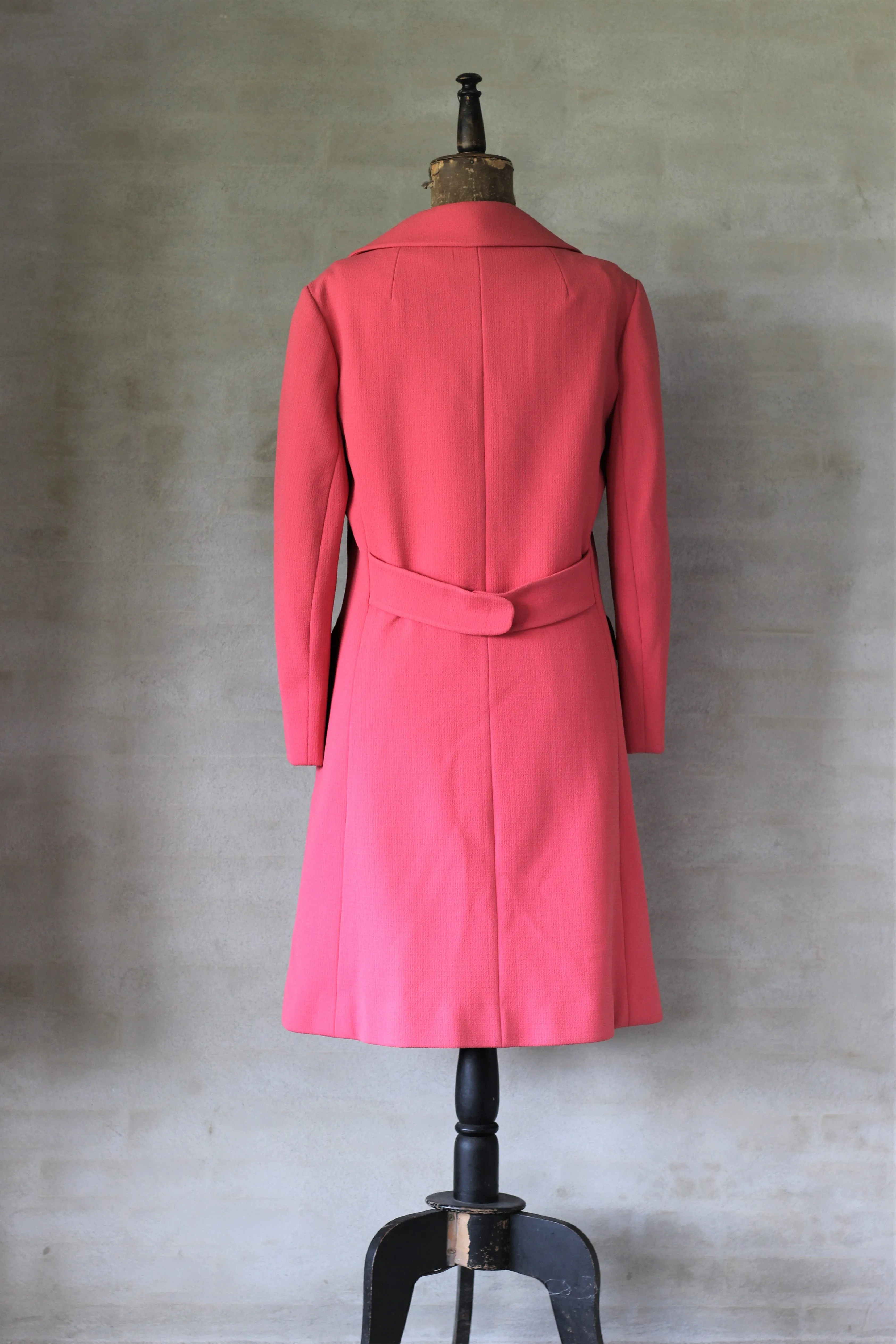 1960s Rose Pink Coat//Size L/XL.