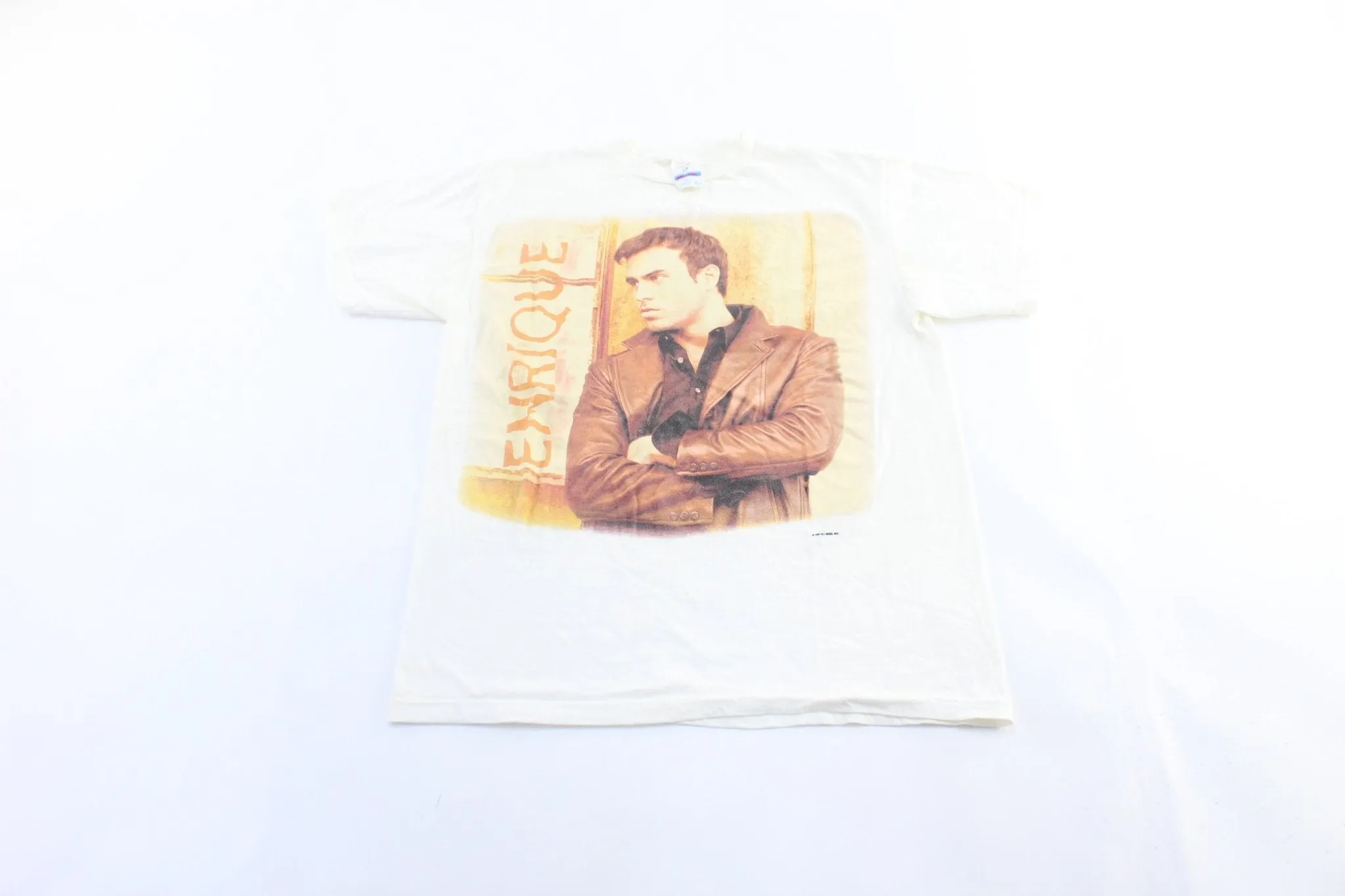 1997 Enrique Iglesias Graphic T-Shirt