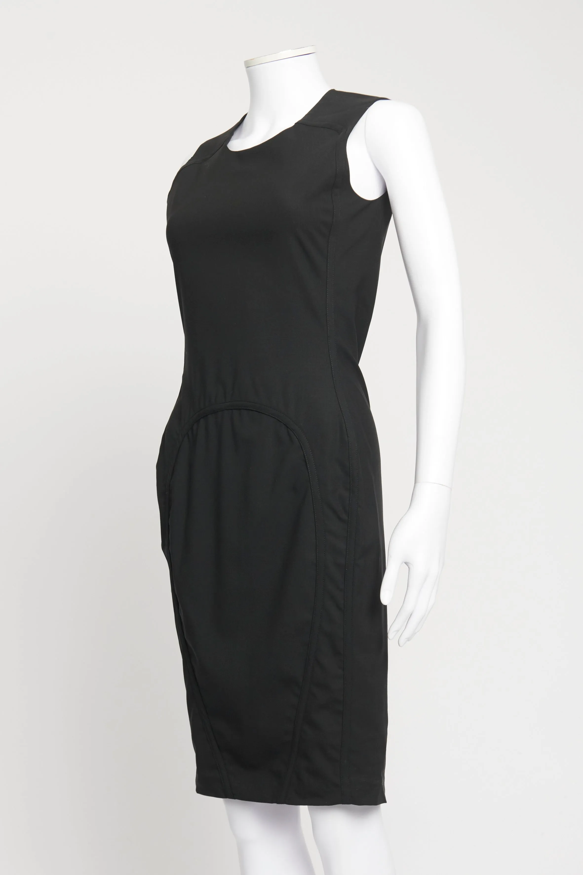 2004 Black Wool Knee Length Preowned Pencil Dress