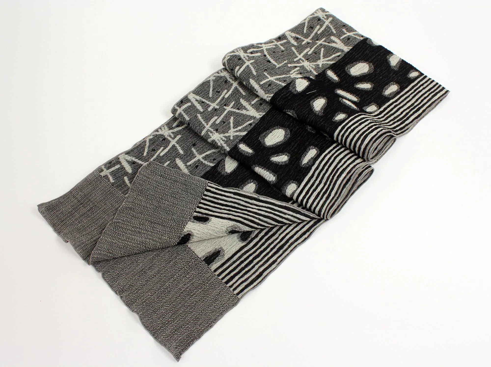 Nuno Scarves