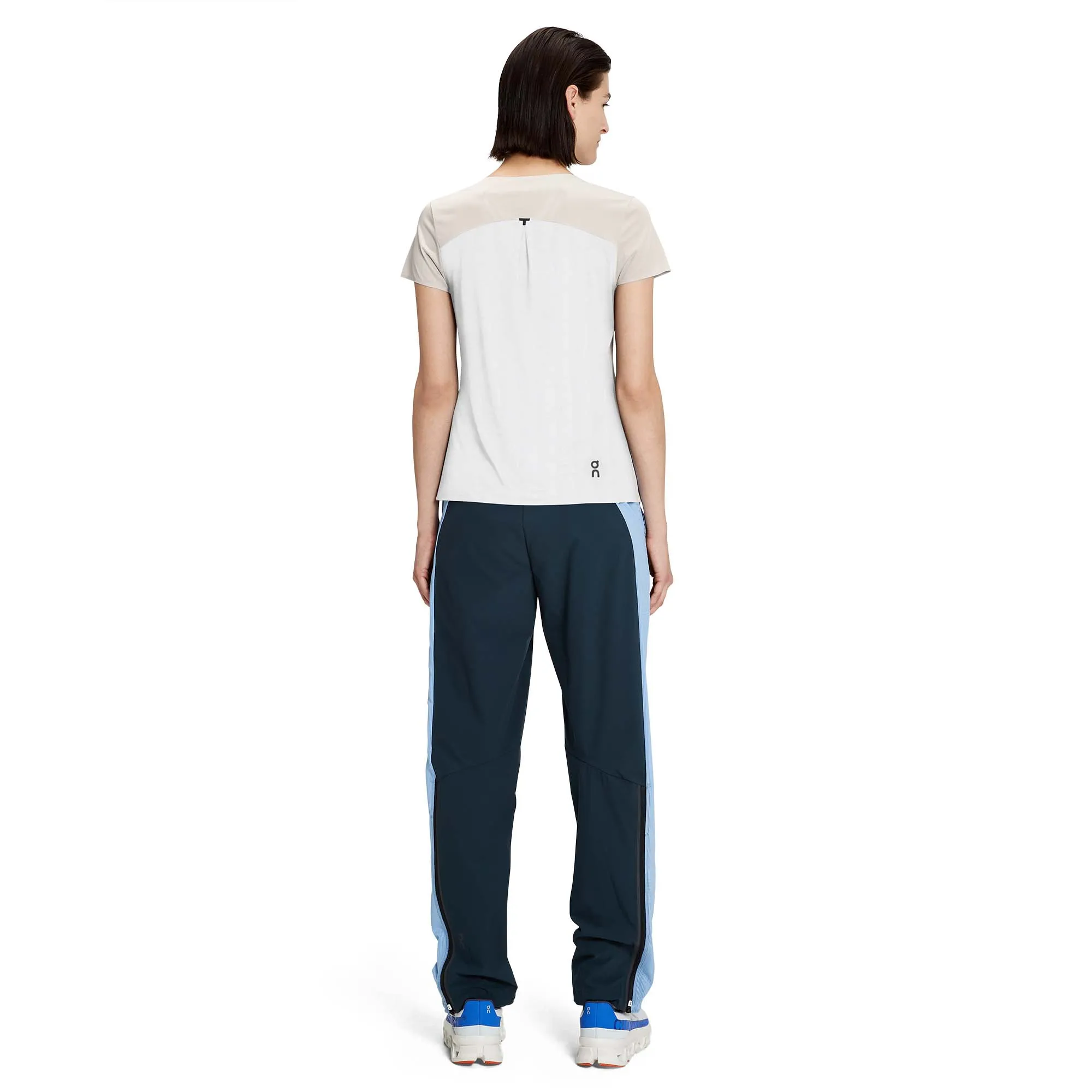 On | Women's Performance-T - Pearl