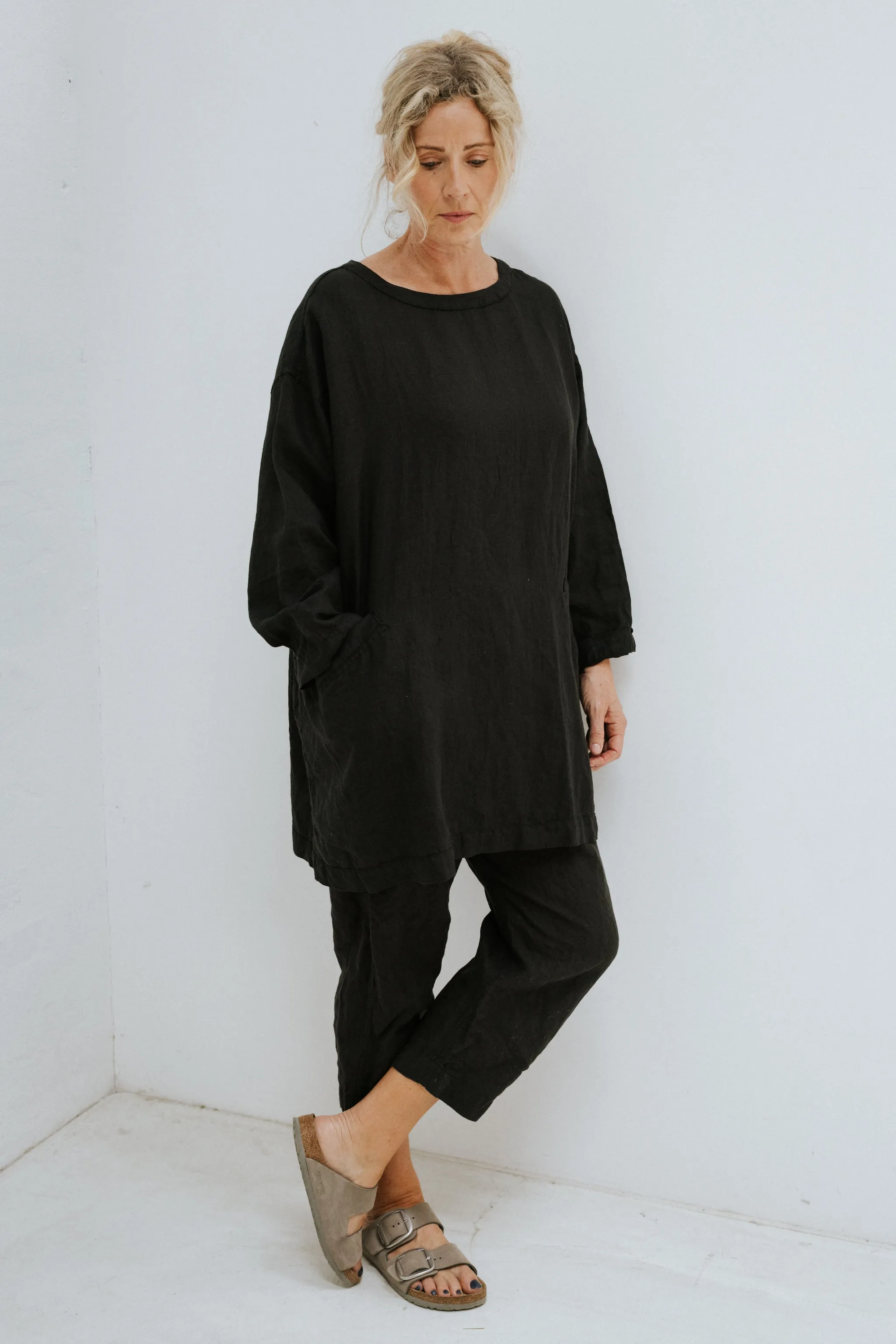 POETS TUNIC MID LENGTH