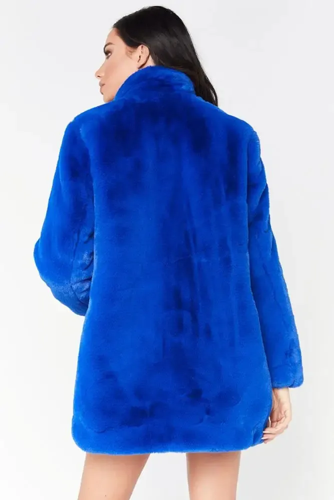 Winter Coat Long Sleeves - Faux Fur - With Pocket